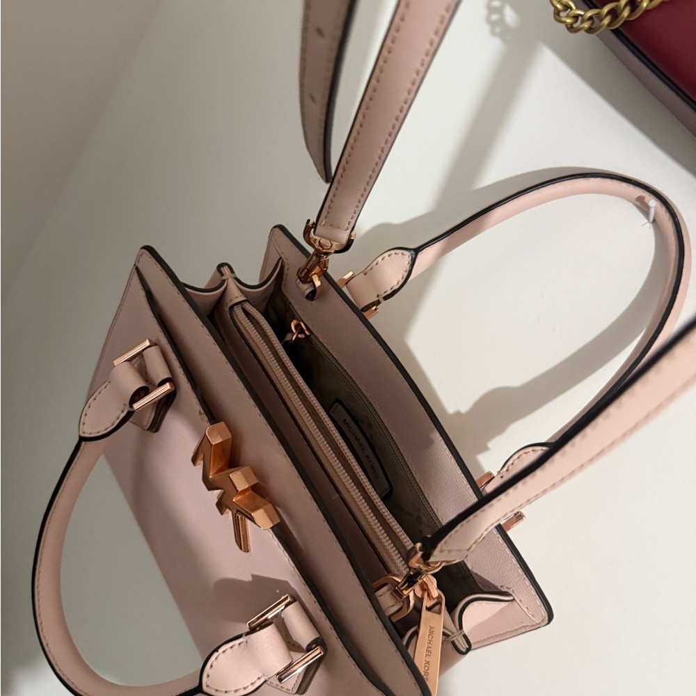 Michael Kors Handbag - Picture 9 of 10